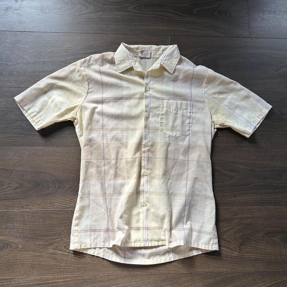 American Vintage Men's Cream and White Tshirt